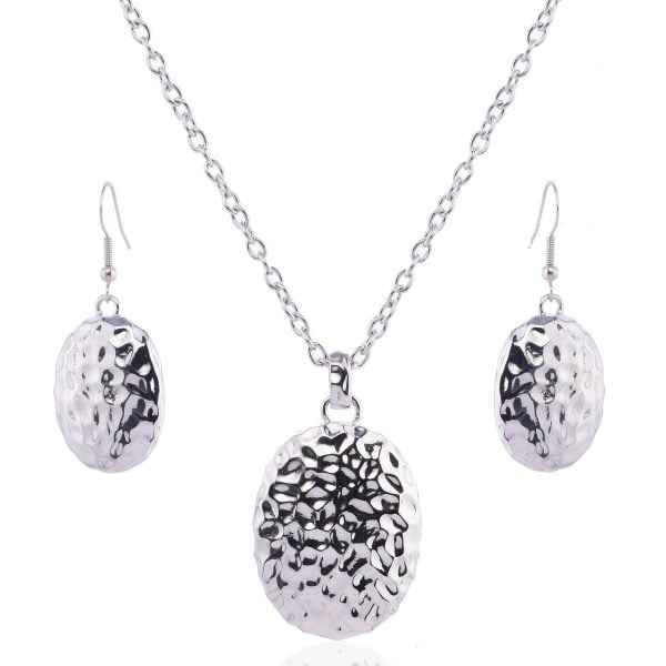Oval Hammered Pendant Necklace Set - Image 1