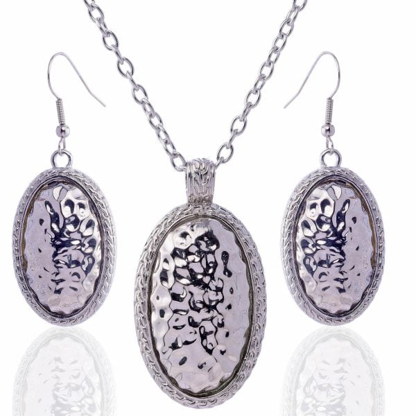 FNE121171-4.jpg Hammered Pendant Necklace Set - Image 1
