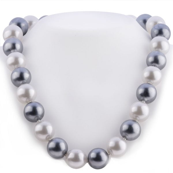 16mm Faux Pearl Necklace 18" - Image 2