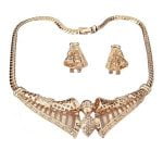 Mid-Century Gold Choker Necklace and Earrings Set - Image 2