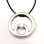 Urban-chic CZ Diamond Tension-set Circles Necklace - Image 2